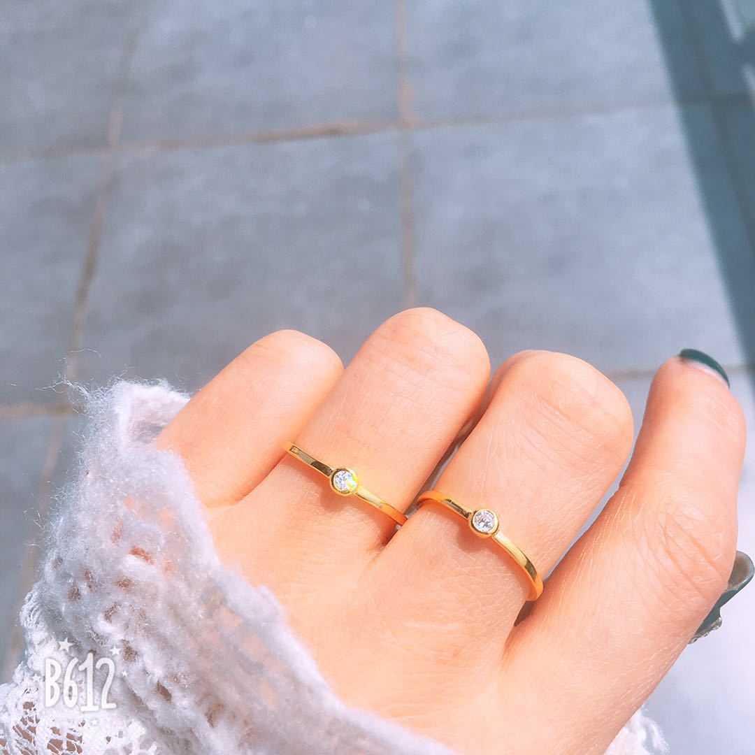 Cornelia Solo Crystal Gold Ring