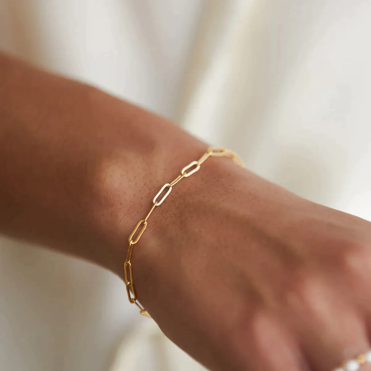 Archen Elegant Chain Bracelet