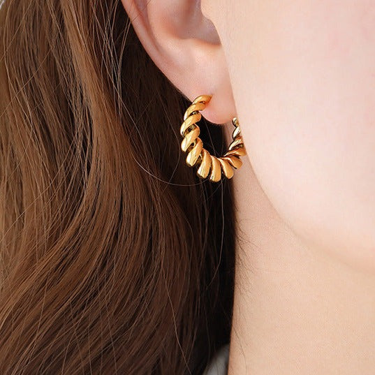 Aurum Gold Twist Earrings